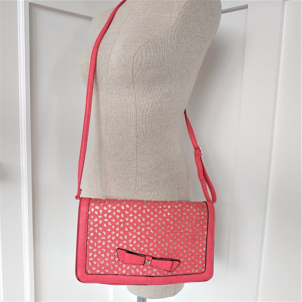 🎃 Leather look Crossbody Clutch with Bow • Gold - Picture 5 of 5